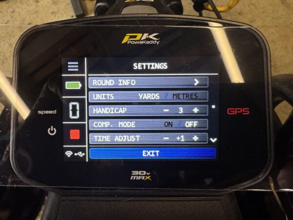 Powakaddy FX7 GPS  golf trolley - Image 3